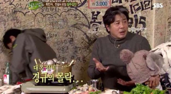 image.png 배우 최민식을 열심히 부려먹었던 대학교 선배 배우 최민식을 열심히 부려먹었던 대학교 선배 .jpg