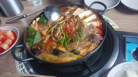 동영상 썸네일