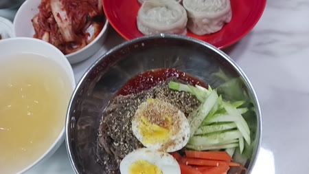 동영상 썸네일