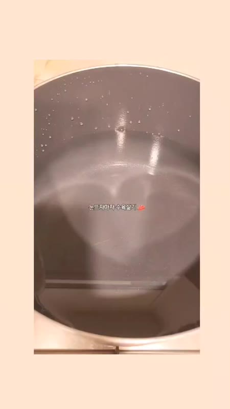 동영상 썸네일